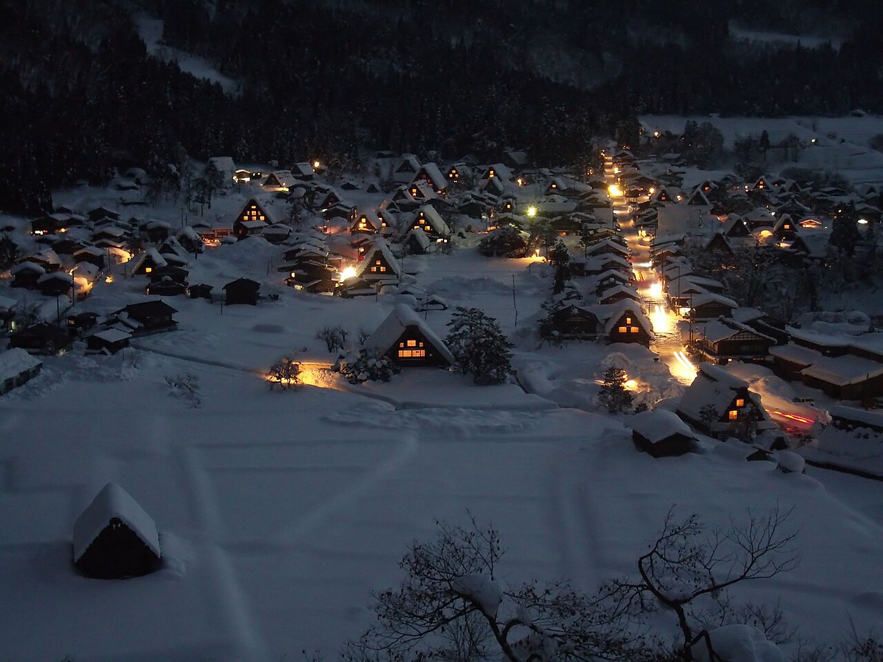 Shirakawa-go - Snow-covered gassho-zukuri farmhouses lit up at night