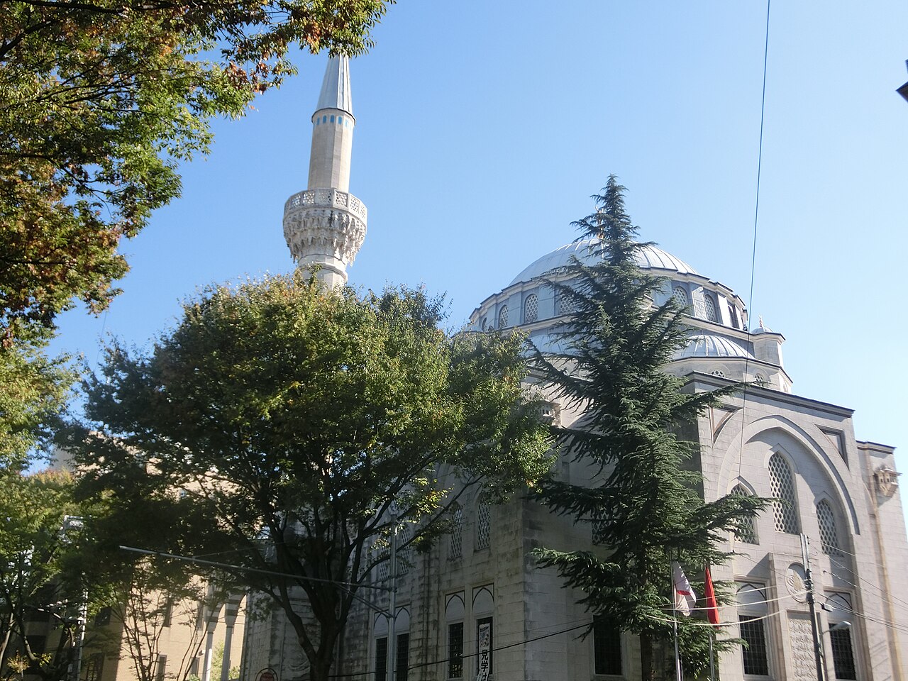 Tokyo Camii - Tokyo Camii, the largest mosque in Japan, in Shibuya