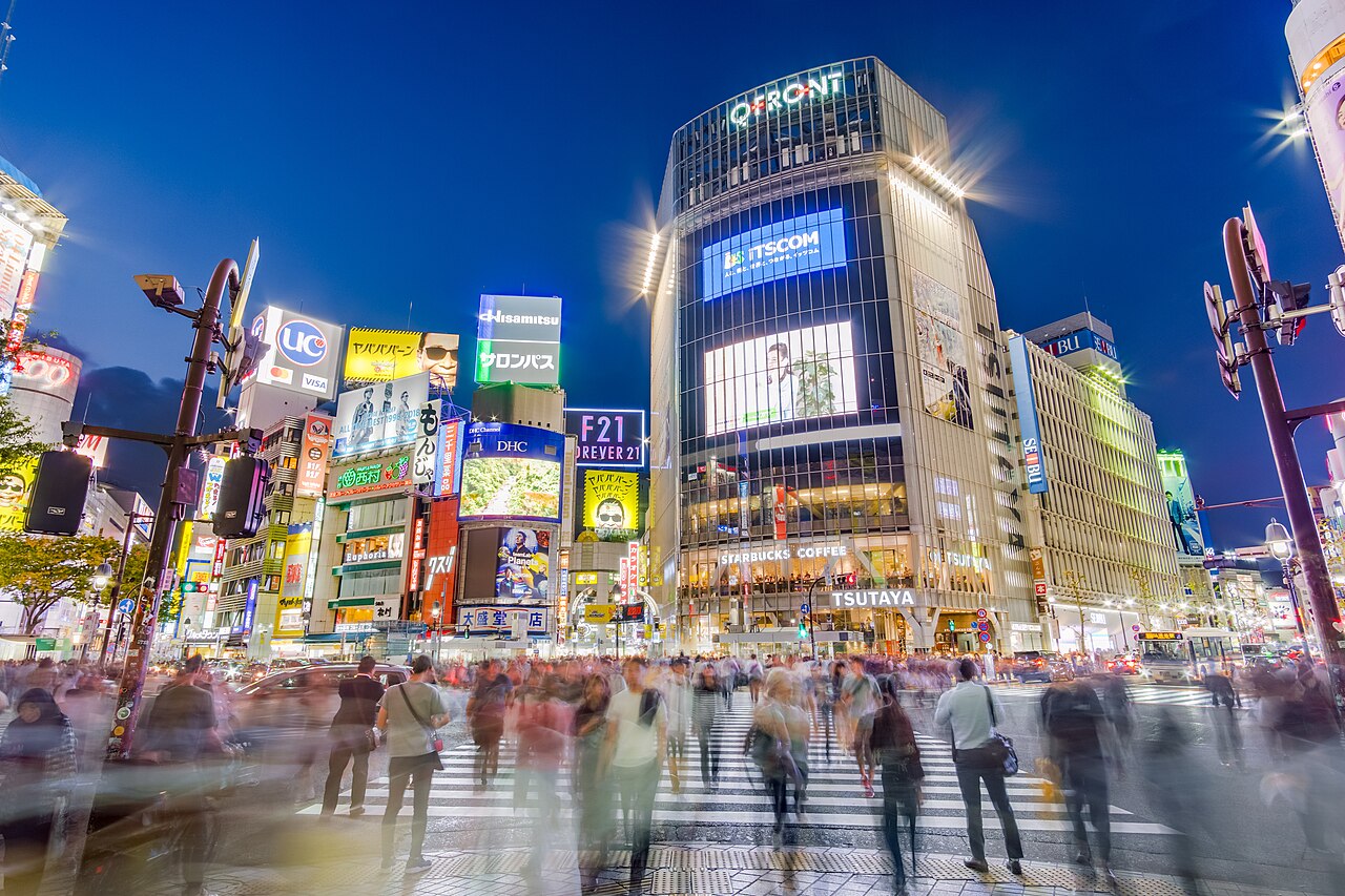 Shibuya - Shibuya Scramble Crossing at dusk